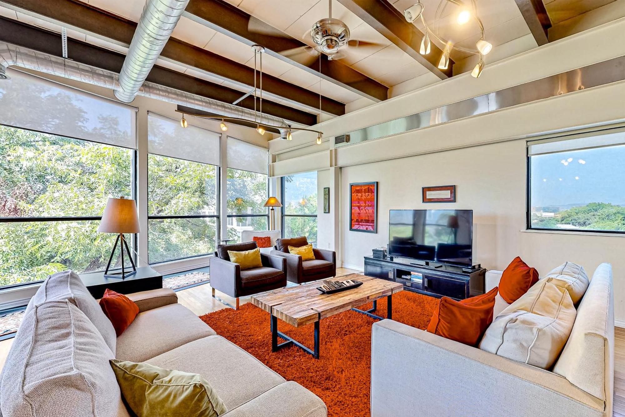 Encinal Condominiums Austin Room photo